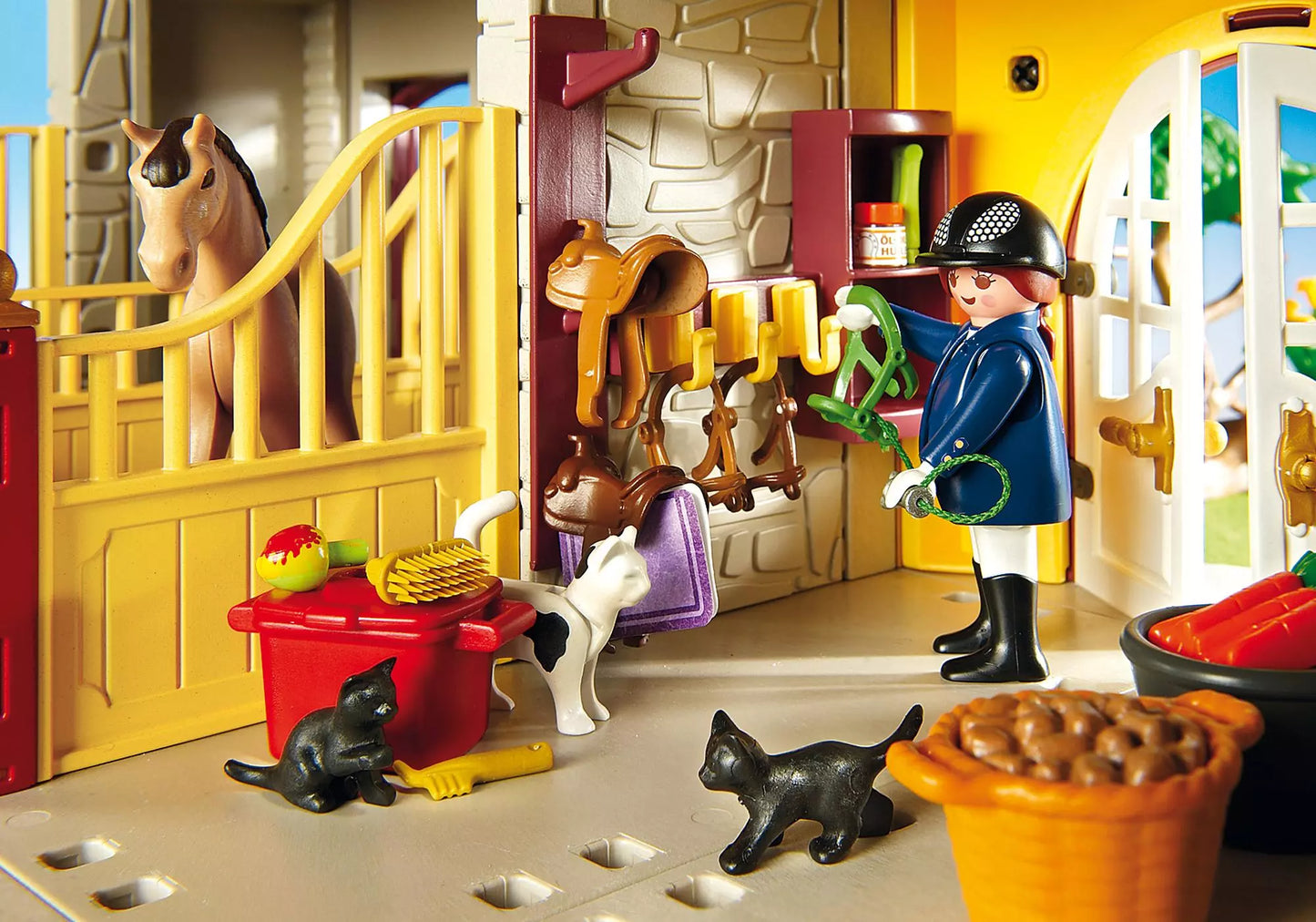 Playmobil 5221 Country Großer Reiterhof mit Paddocks